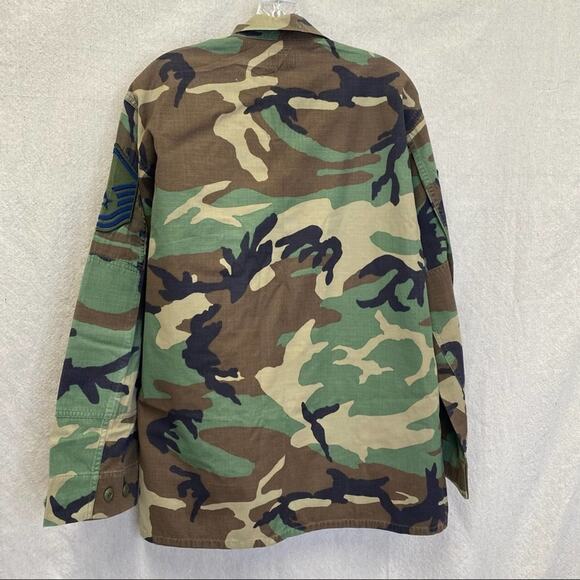 Authentic Military camo ripstop shirt jacket shacket with patches  size Medium - Picture 8 of 15